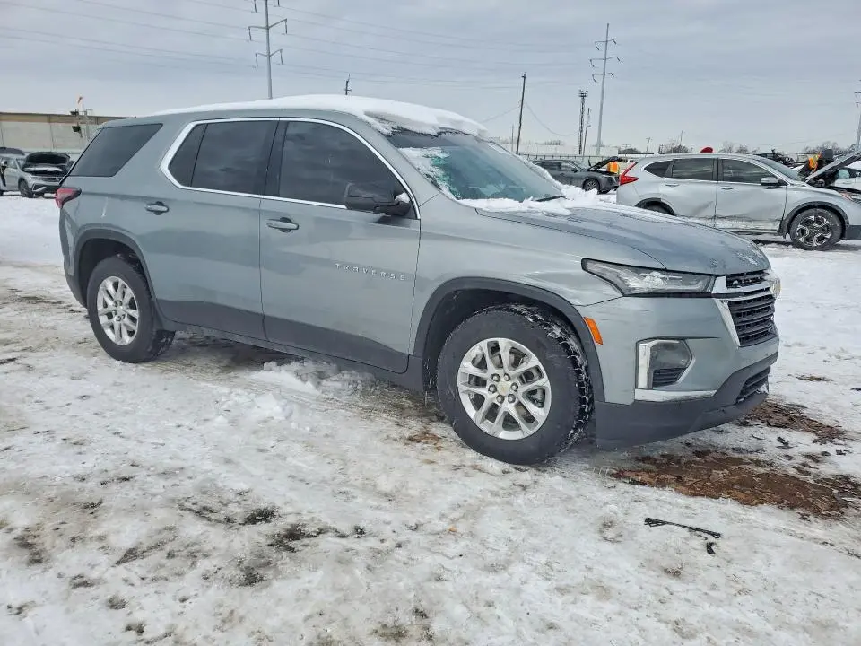2023 CHEVROLET TRAVERSE LS  