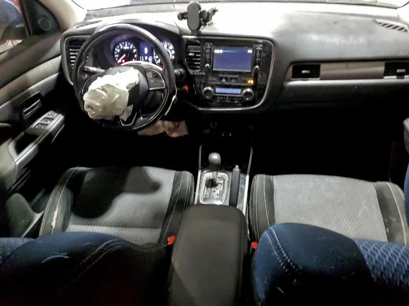 2017 MITSUBISHI OUTLANDER ES  