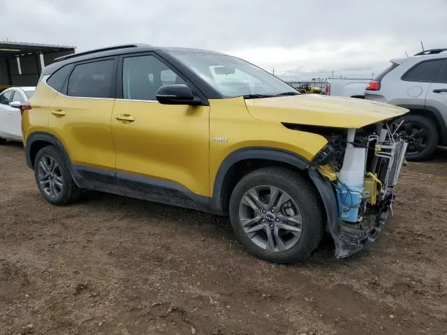 2022 KIA SELTOS S