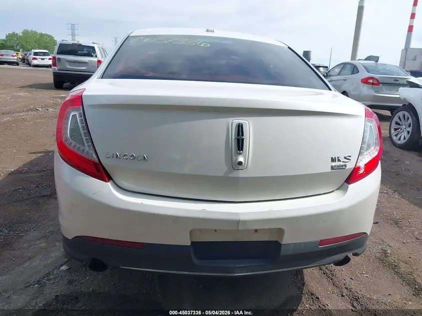 2014 LINCOLN MKS  