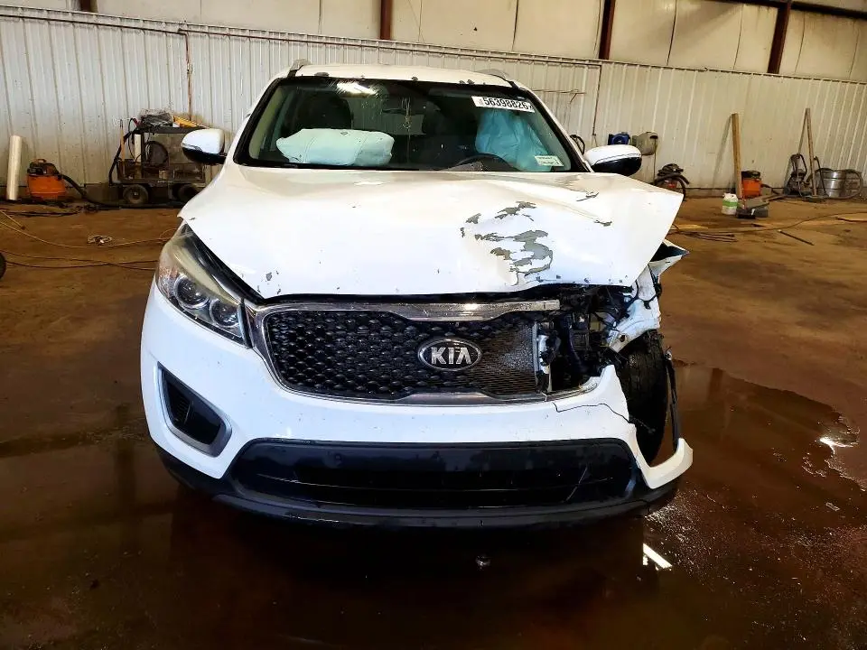 2016 KIA SORENTO LX  