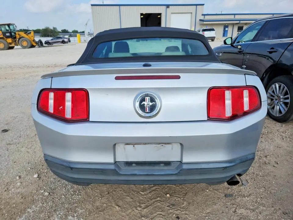 2010 FORD MUSTANG   
