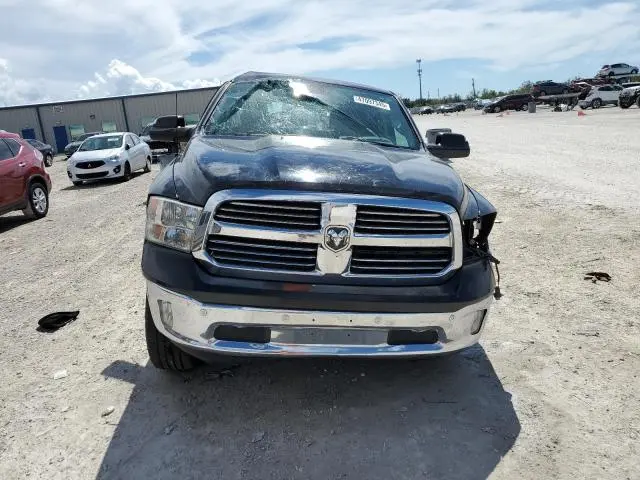 2015 RAM 1500 SLT  