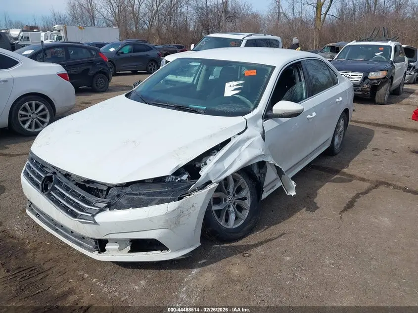 2016 VOLKSWAGEN PASSAT 1.8T S