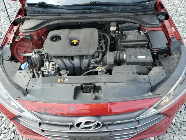 2019 HYUNDAI ELANTRA SE