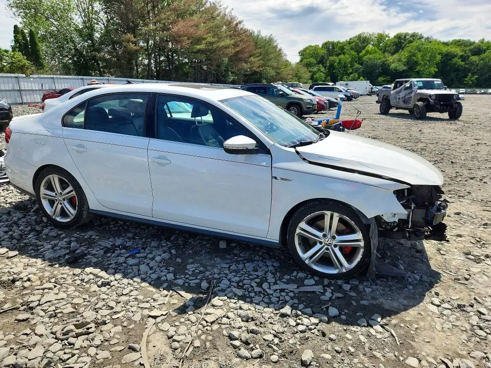 2017 VOLKSWAGEN JETTA GLI  