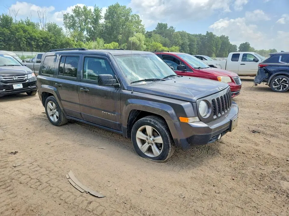 2016 JEEP PATRIOT LATITUDE  