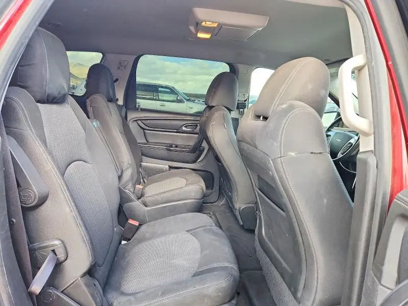 2015 CHEVROLET TRAVERSE LT  
