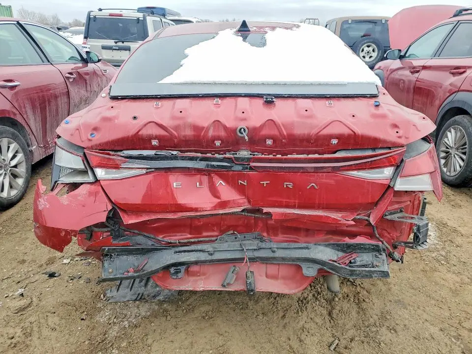 2023 HYUNDAI ELANTRA SEL  