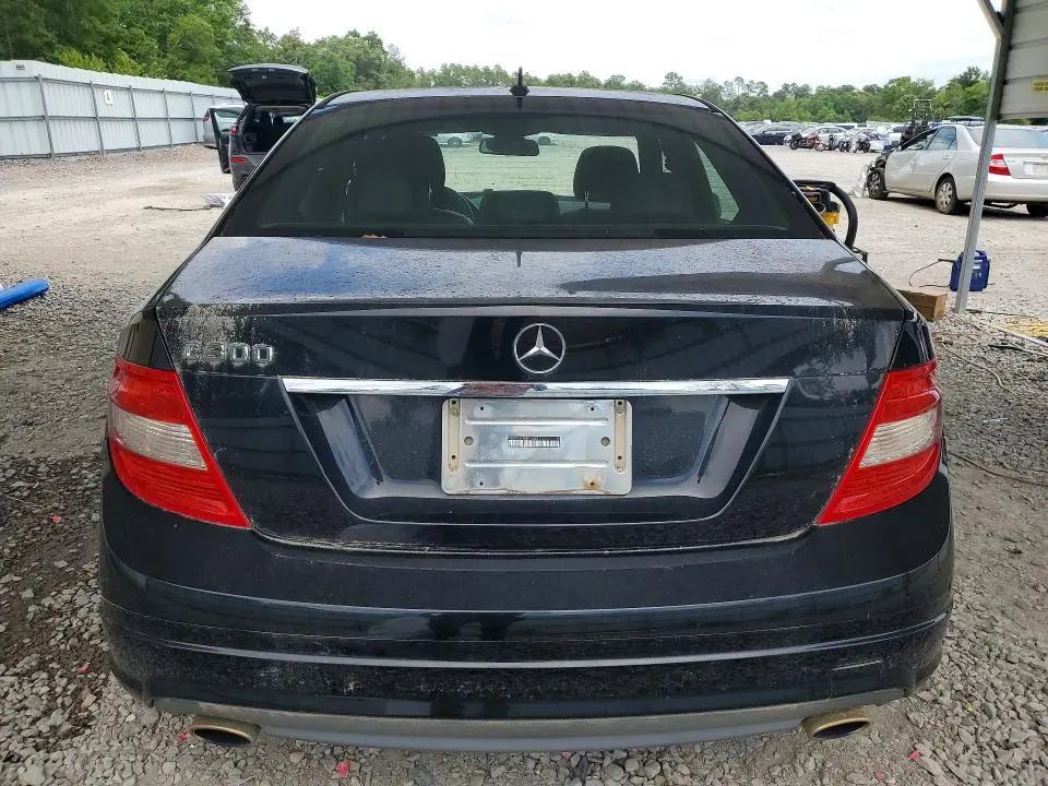 2011 MERCEDES-BENZ C 300  
