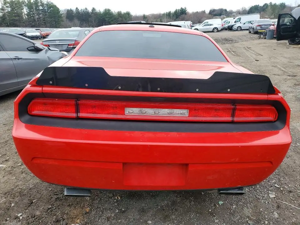 2014 DODGE CHALLENGER SXT  