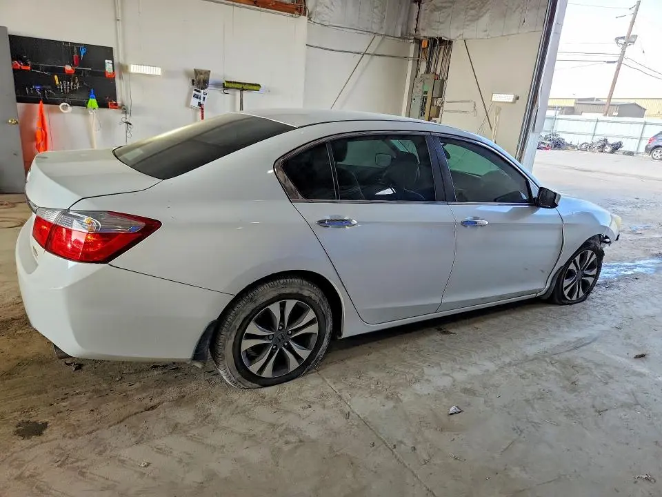 2015 HONDA ACCORD LX  