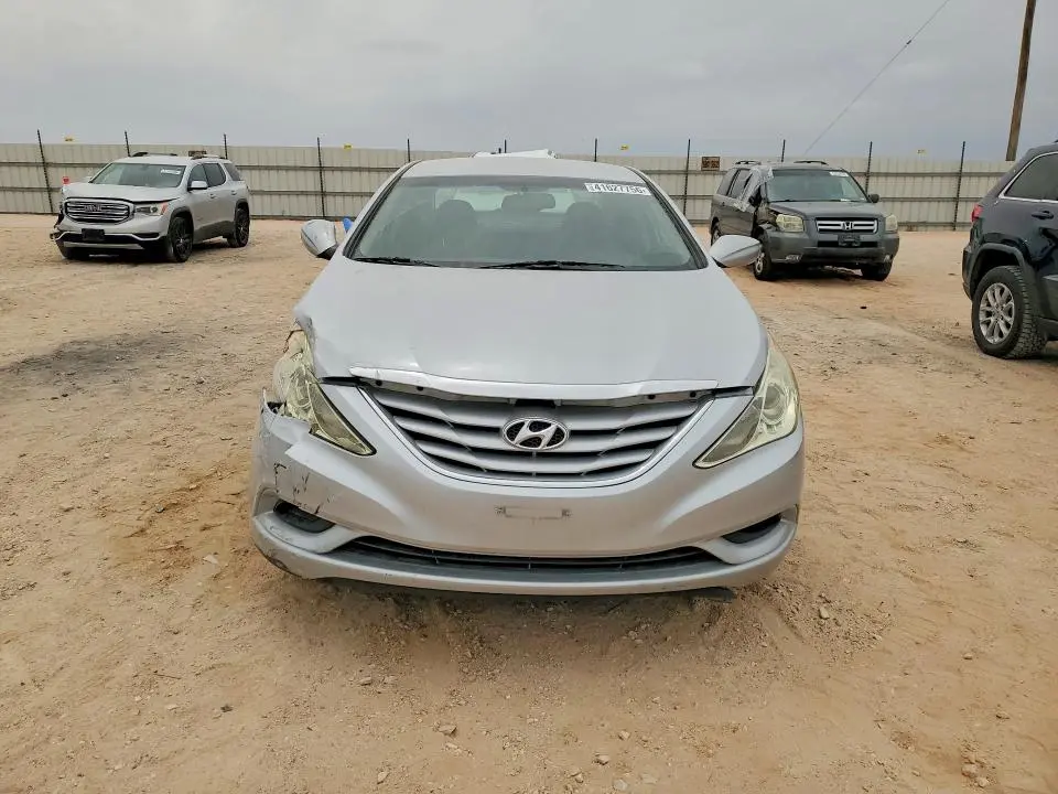 2012 HYUNDAI SONATA GLS  