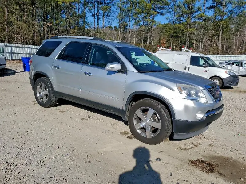 2012 GMC ACADIA SLT-2  