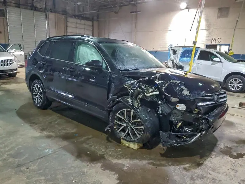 2019 VOLKSWAGEN TIGUAN SE  