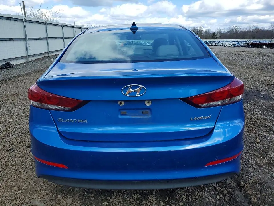 2017 HYUNDAI ELANTRA LIMITED  