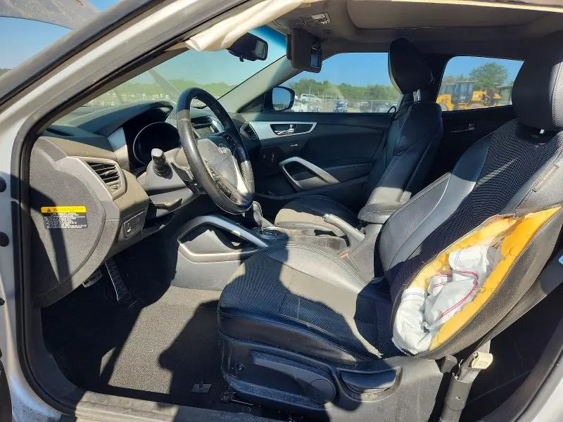 2013 HYUNDAI VELOSTER BASE  