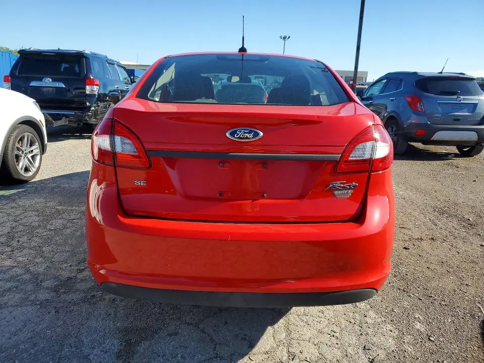 2013 FORD FIESTA SE  