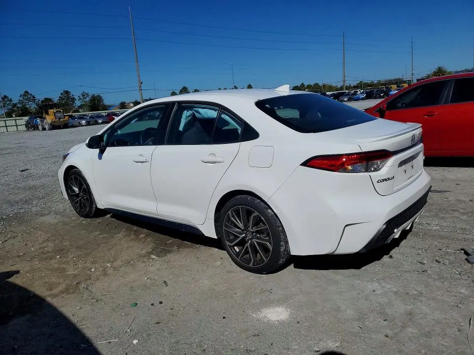 2022 TOYOTA COROLLA SE  