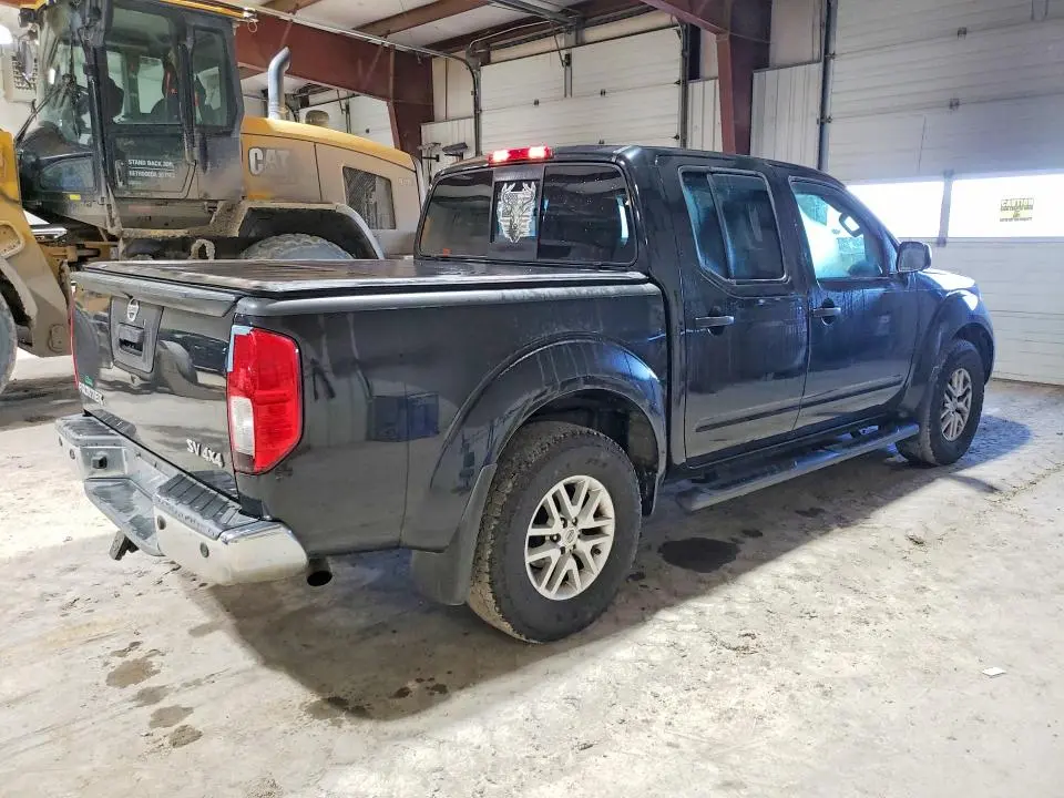 2015 NISSAN FRONTIER S  
