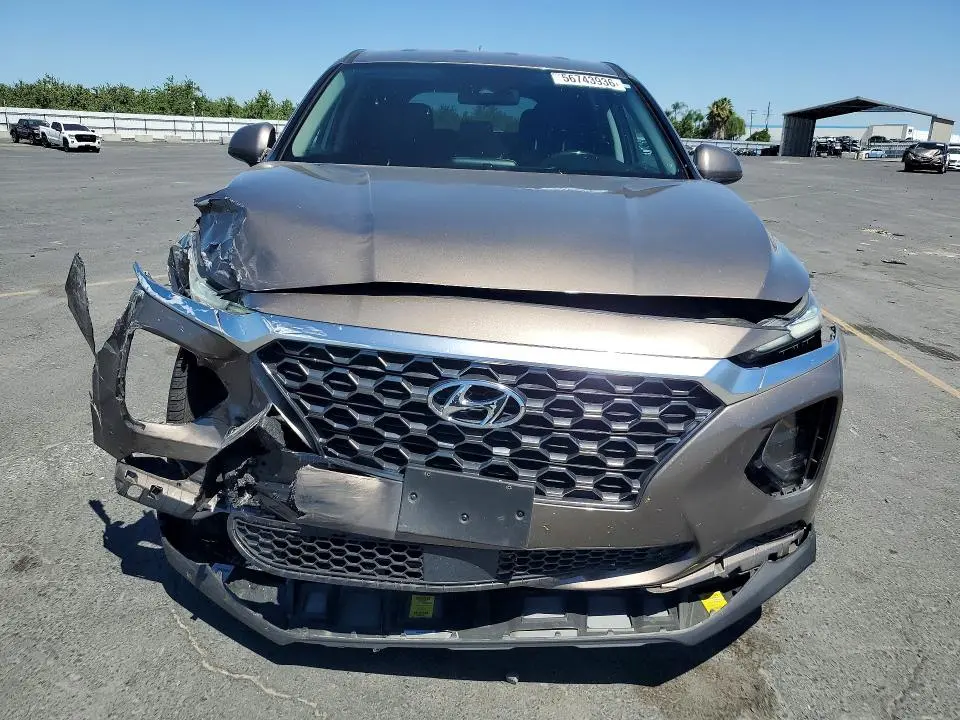 2019 HYUNDAI SANTA FE SE  