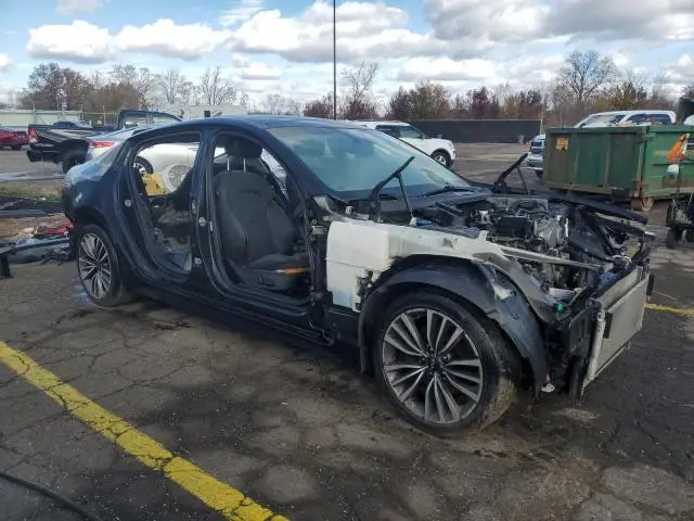 2018 KIA STINGER PREMIUM  