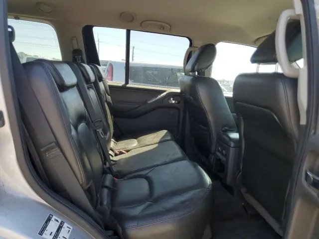 2011 NISSAN PATHFINDER S  