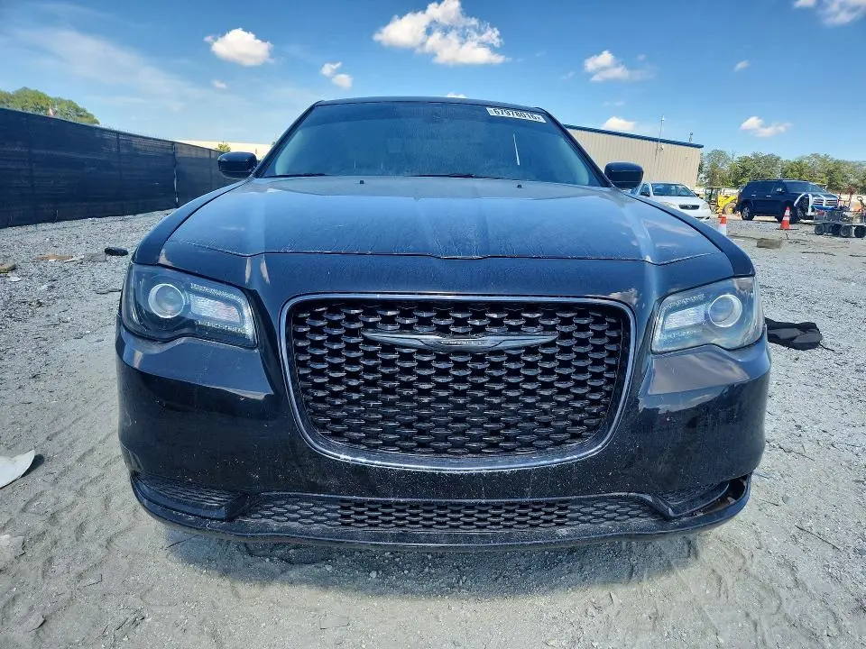 2023 CHRYSLER 300 TOURING  