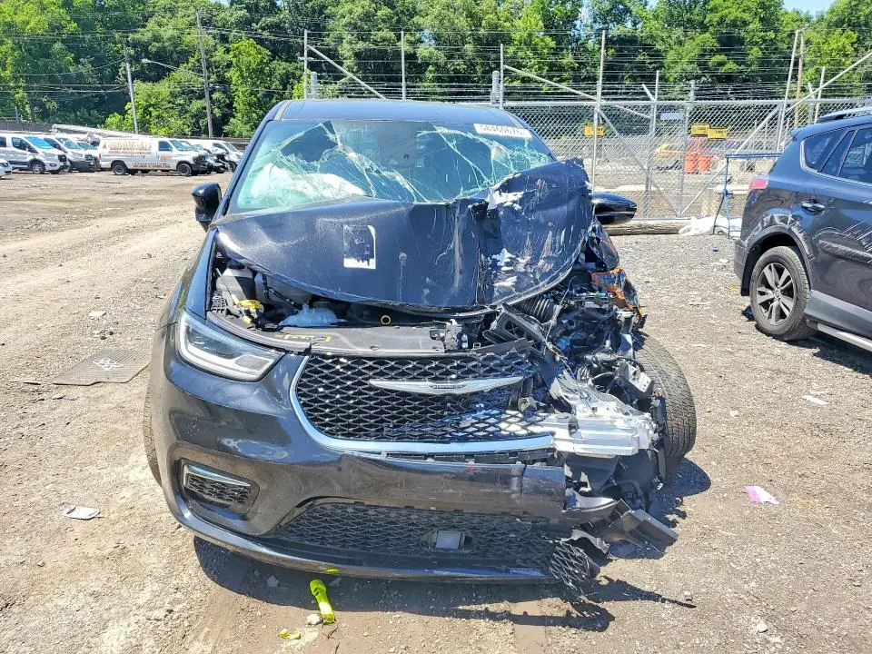2025 CHRYSLER PACIFICA HYBRID SELECT  