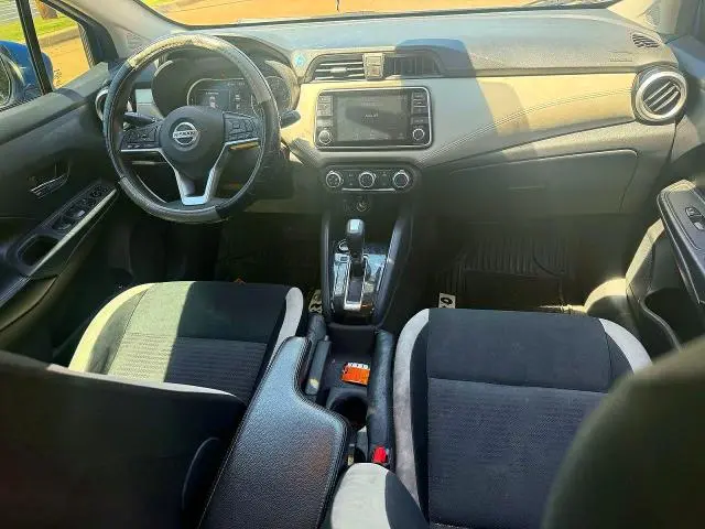 2020 NISSAN VERSA SV  