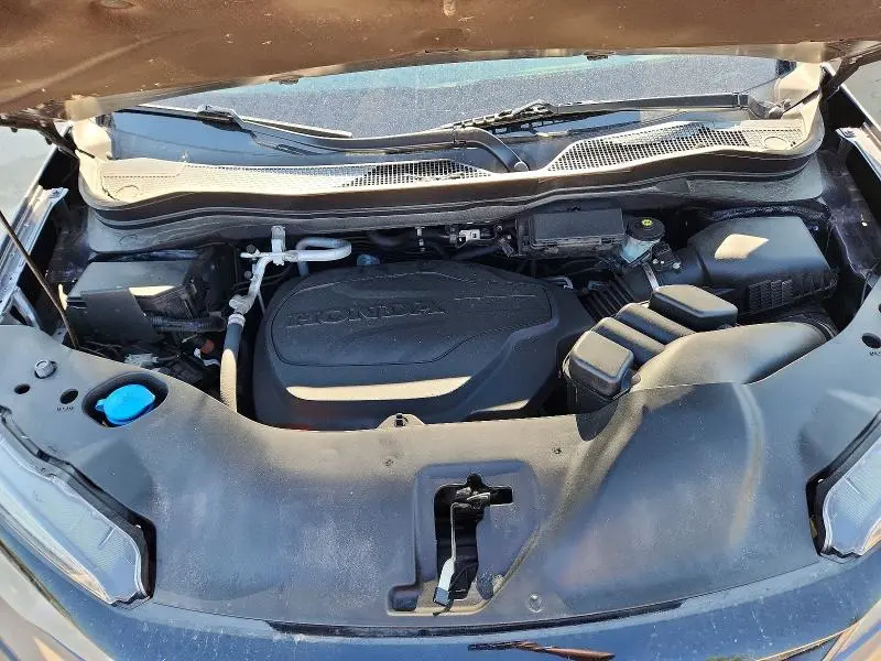 2022 HONDA PILOT SE  