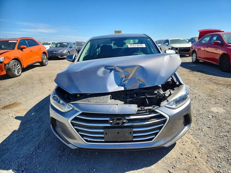 2018 HYUNDAI ELANTRA SE  