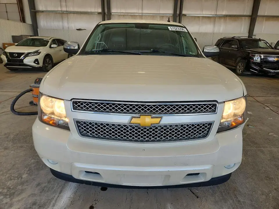 2013 CHEVROLET SUBURBAN K1500 LTZ  