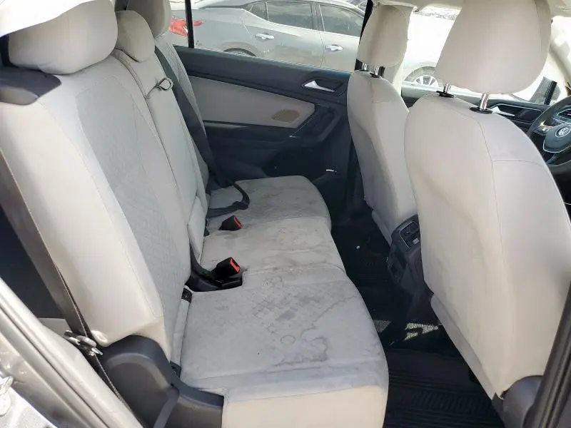 2018 VOLKSWAGEN TIGUAN S  
