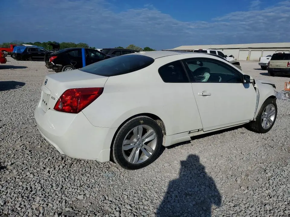 2013 NISSAN ALTIMA S  