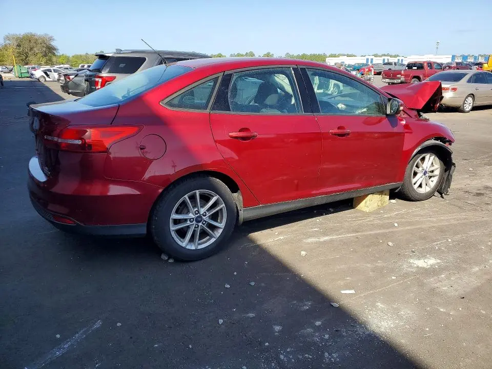 2016 FORD FOCUS SE  