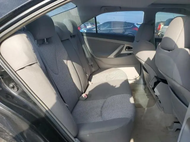 2010 TOYOTA CAMRY SE