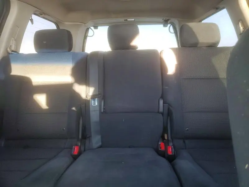 2010 NISSAN ARMADA SE  