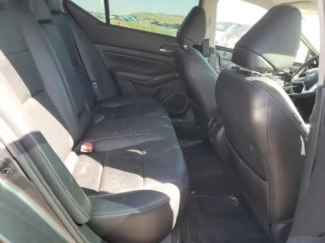 2019 NISSAN ALTIMA SL  