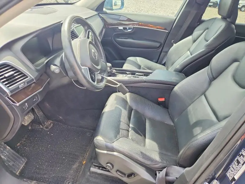 2019 VOLVO XC90 T5 MOMENTUM  