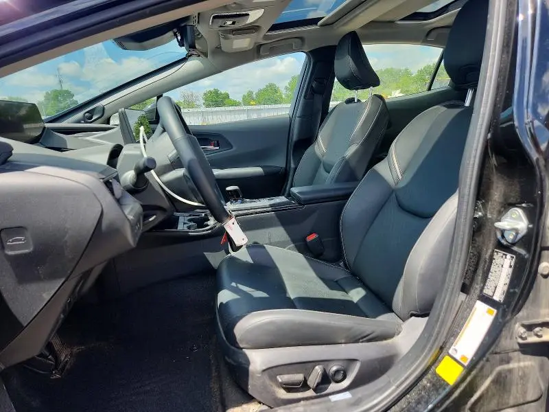 2025 TOYOTA PRIUS LIMITED  