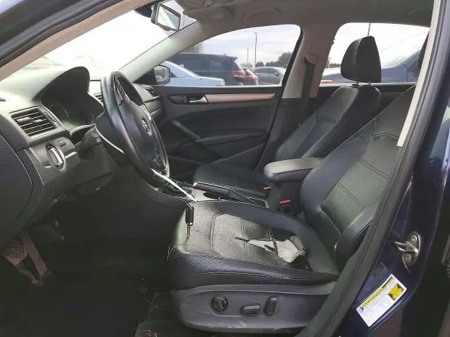 2014 VOLKSWAGEN PASSAT SE  