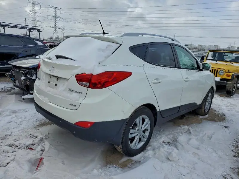 2012 HYUNDAI TUCSON GLS  