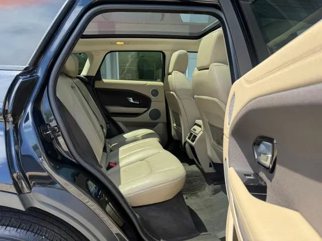 2017 LAND ROVER RANGE ROVER EVOQUE SE  