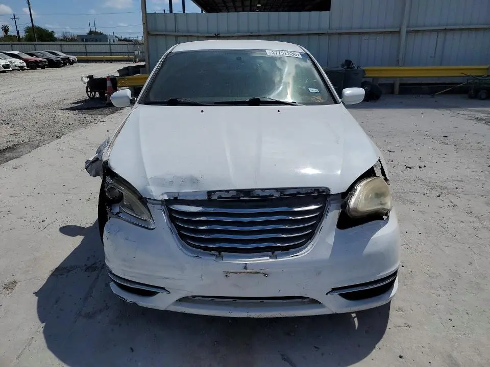 2012 CHRYSLER 200 LX  