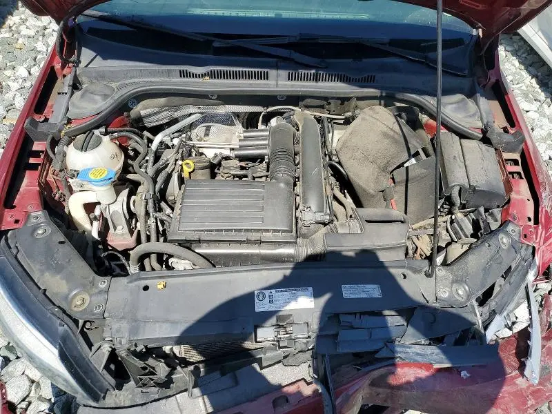 2017 VOLKSWAGEN JETTA SE  