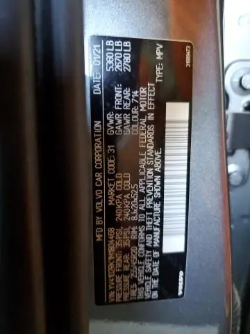 2021 VOLVO XC60 T5 MOMENTUM  