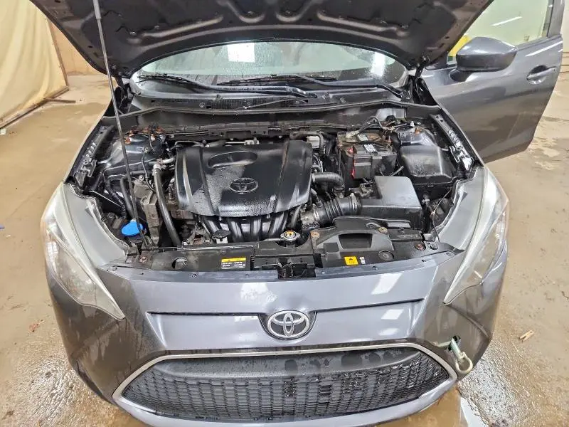 2020 TOYOTA YARIS L  