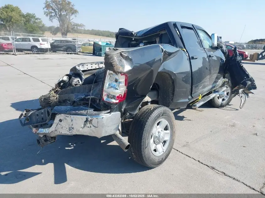 2017 RAM 2500 TRADESMAN  4X4 6'4 BOX