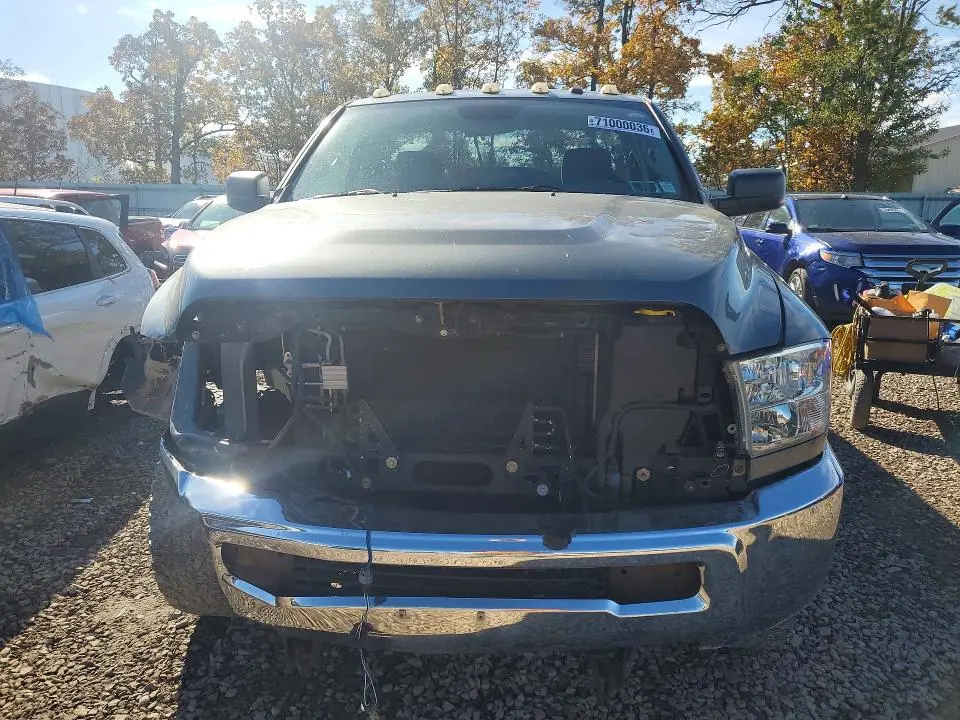 2013 RAM 2500 ST  